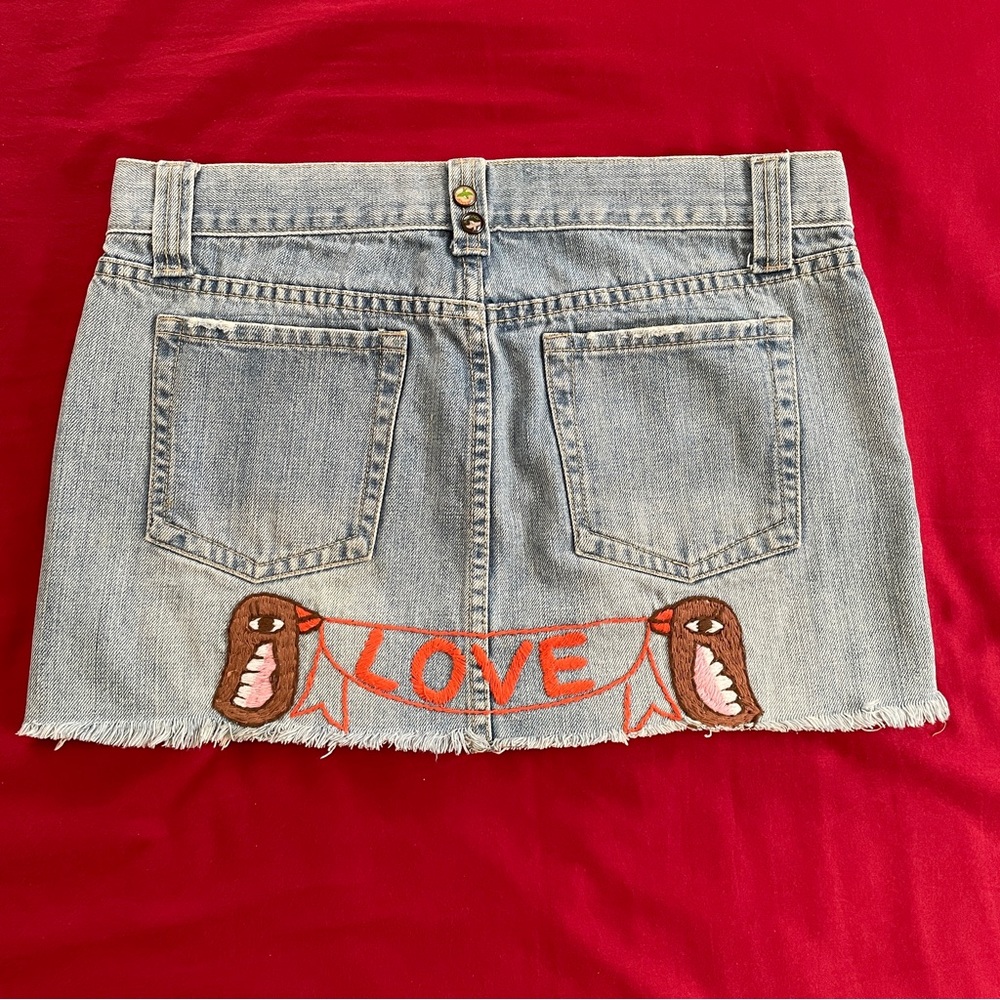 Joystick Denim Mini Skirt with Embroidery preowned size 28 - Picture 2 of 10